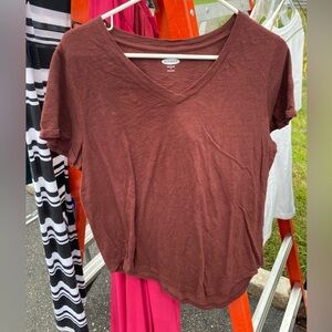 NEVER WORN, maroon/brown Womans v-neck t-shirt